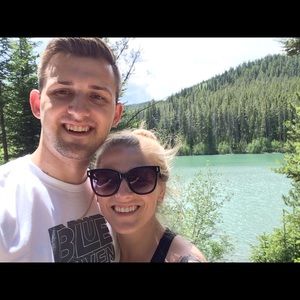 Meet your Posher, Courtney